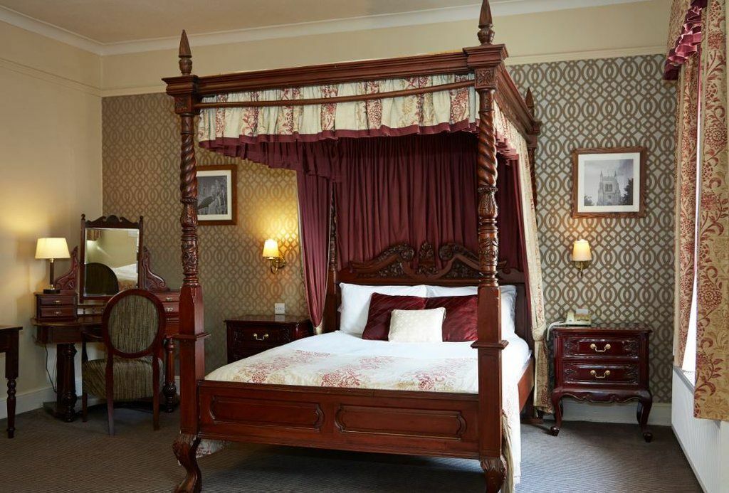 George Hotel By Greene King Inns Хънтингдън Екстериор снимка